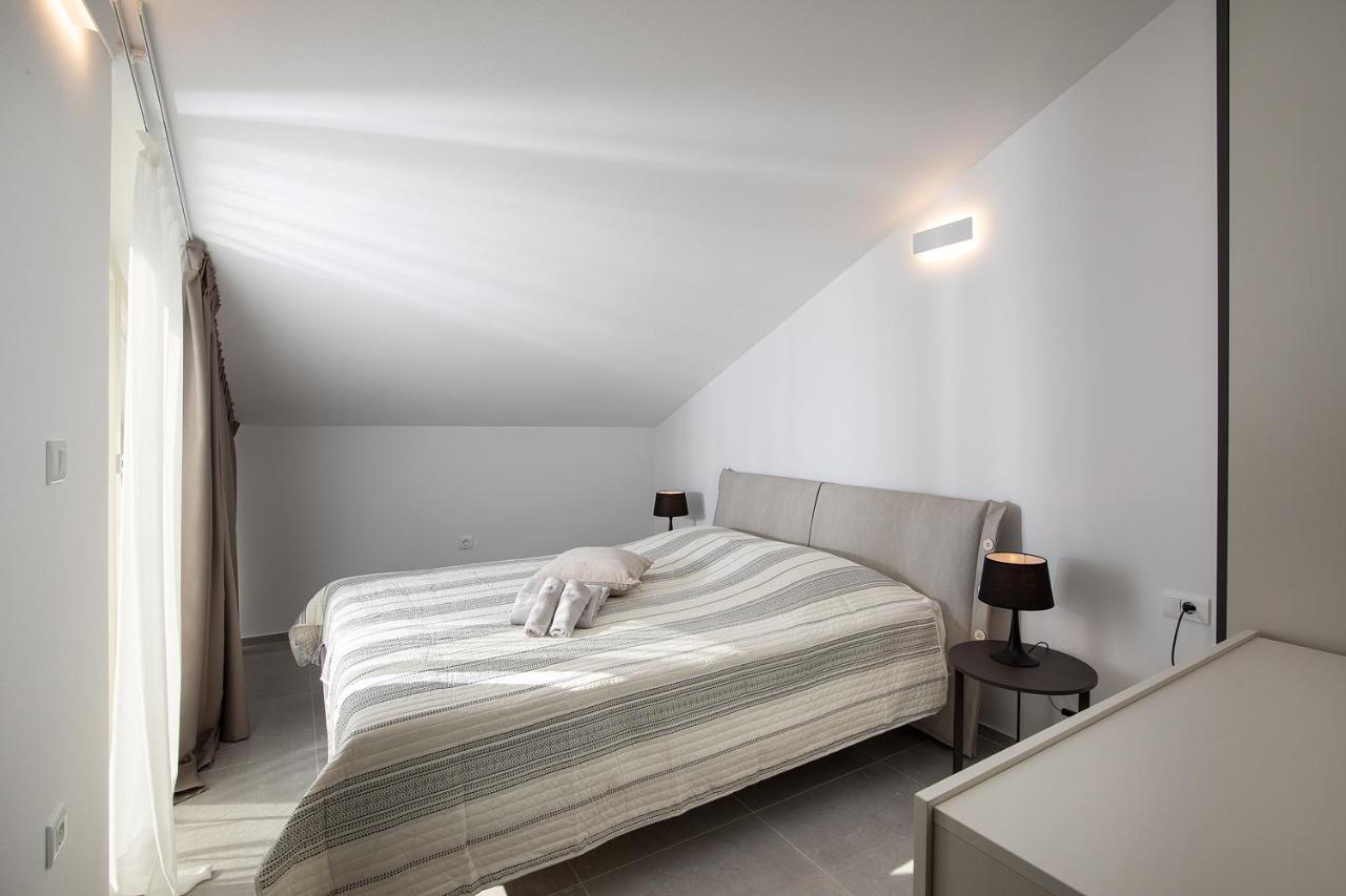 Apartman Damjan Pjescana Uvala Εξωτερικό φωτογραφία